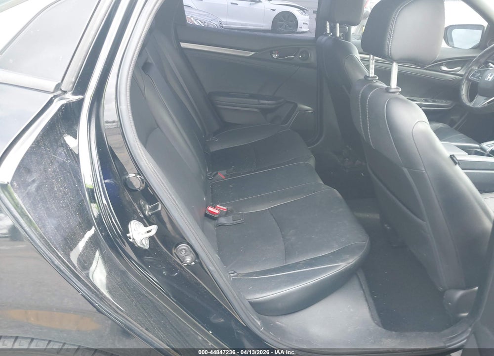 2018 HONDA CIVIC EX-L VIN: SHHFK7H75JU416982