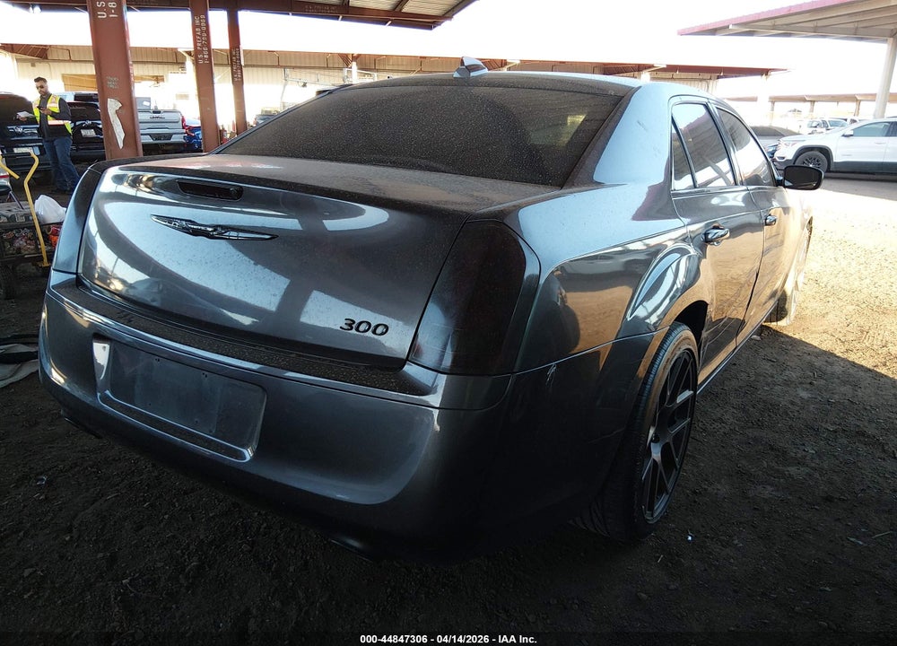 2014 CHRYSLER 300 VIN: 2C3CCAAG6EH301529