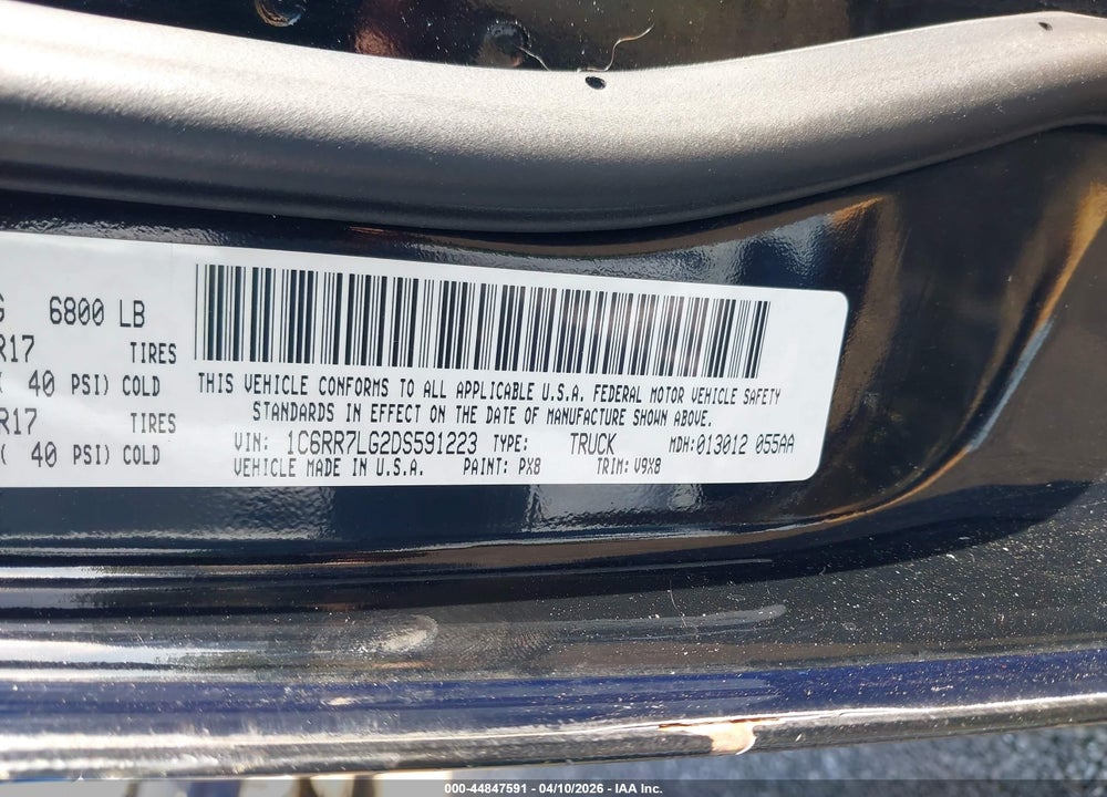 2013 RAM 1500 SLT VIN: 1C6RR7LG2DS591223