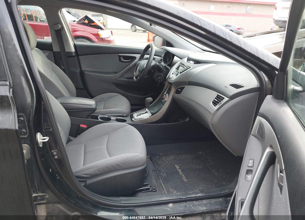 2011 HYUNDAI ELANTRA GLS VIN: 5NPDH4AE3BH015089