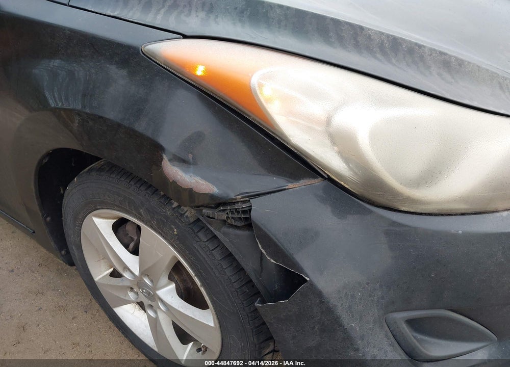 2011 HYUNDAI ELANTRA GLS VIN: 5NPDH4AE3BH015089