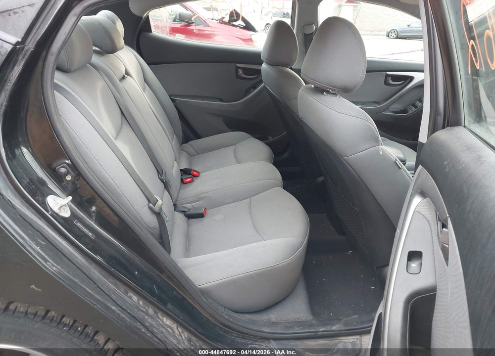 2011 HYUNDAI ELANTRA GLS VIN: 5NPDH4AE3BH015089