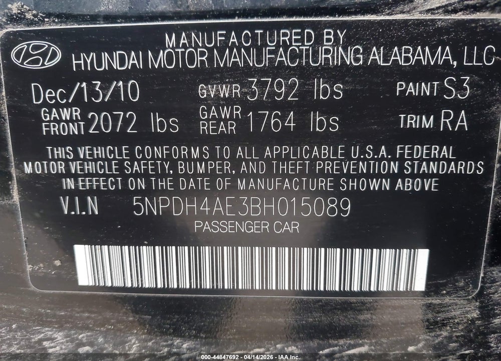 2011 HYUNDAI ELANTRA GLS VIN: 5NPDH4AE3BH015089
