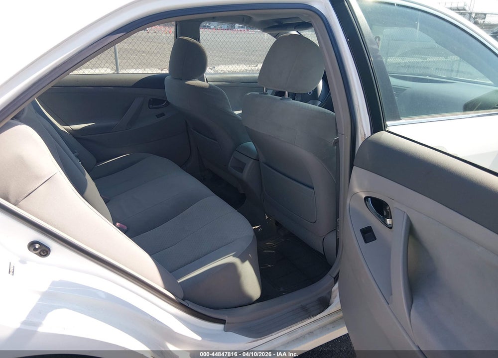 2007 TOYOTA CAMRY LE VIN: 4T1BE46K37U568980