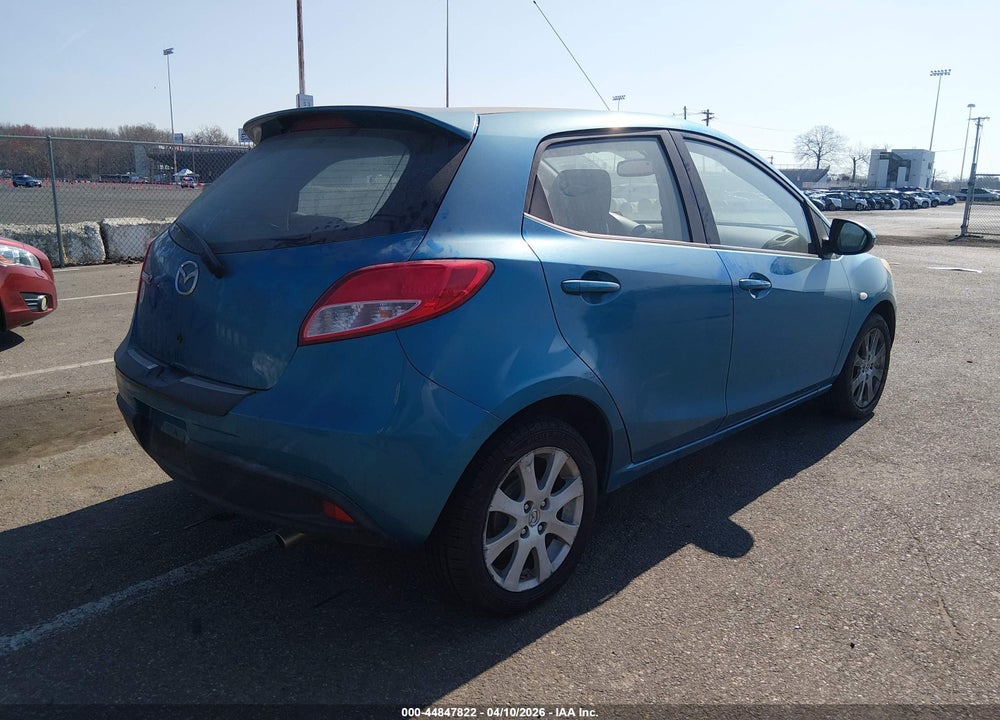 2011 MAZDA 2 TOURING VIN: JM1DE1HZ6B0107889