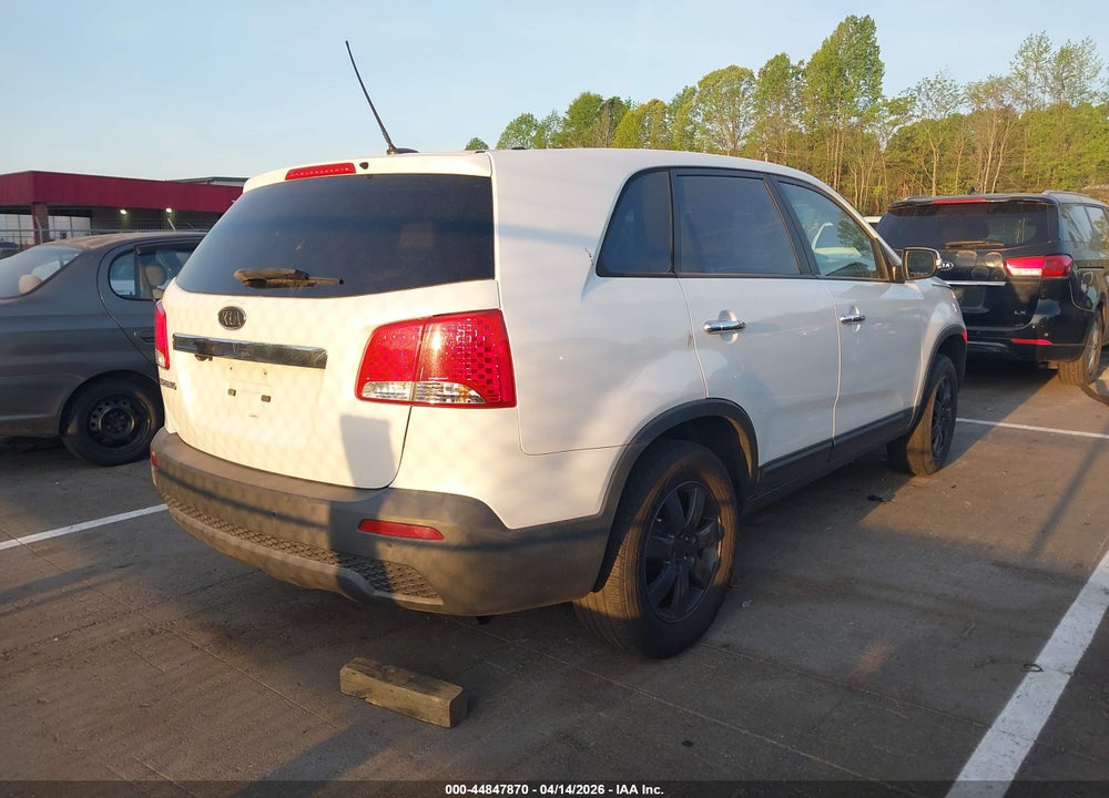 2011 KIA SORENTO LX VIN: 5XYKT3A13BG007529