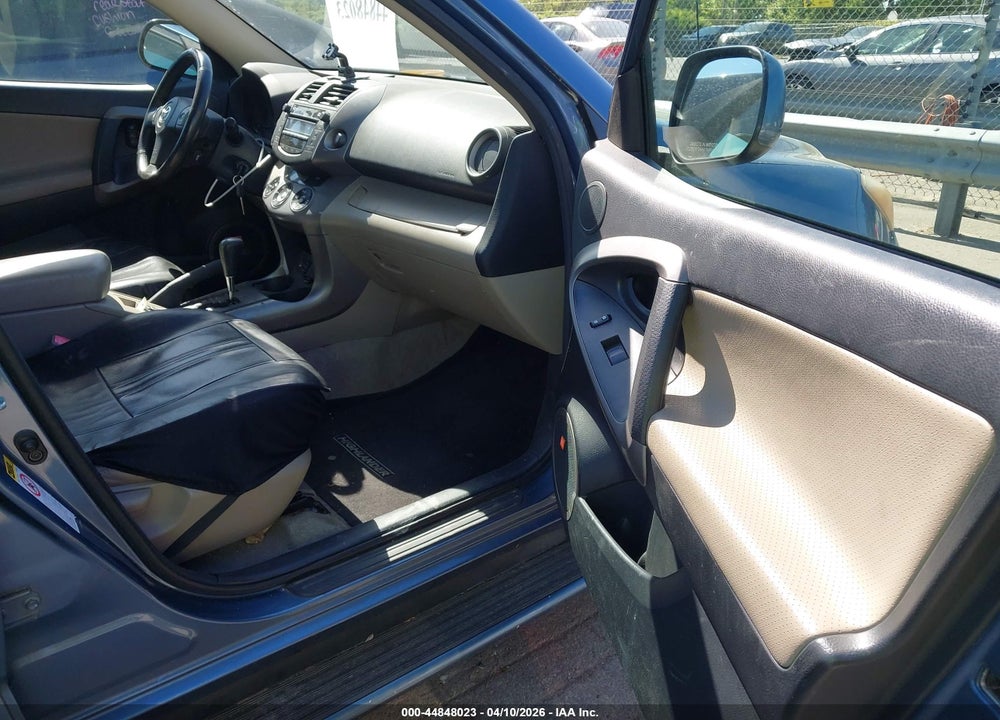 2008 TOYOTA RAV4 LIMITED V6 VIN: JTMBK31VX85046495