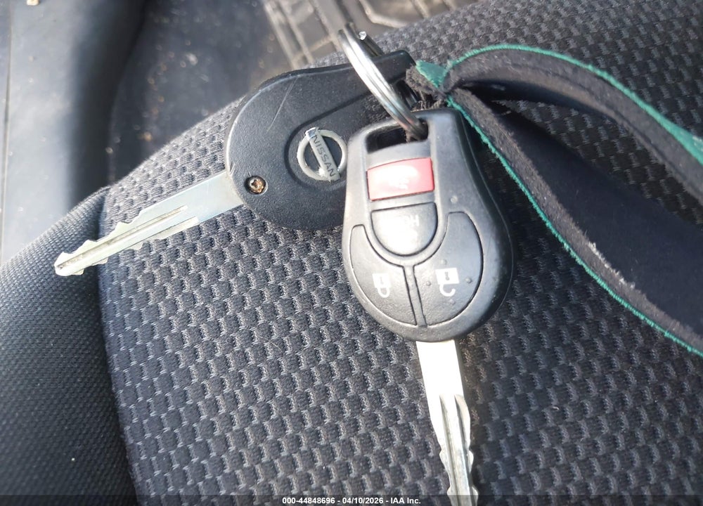 2015 NISSAN SENTRA S VIN: 3N1AB7AP2FY360973