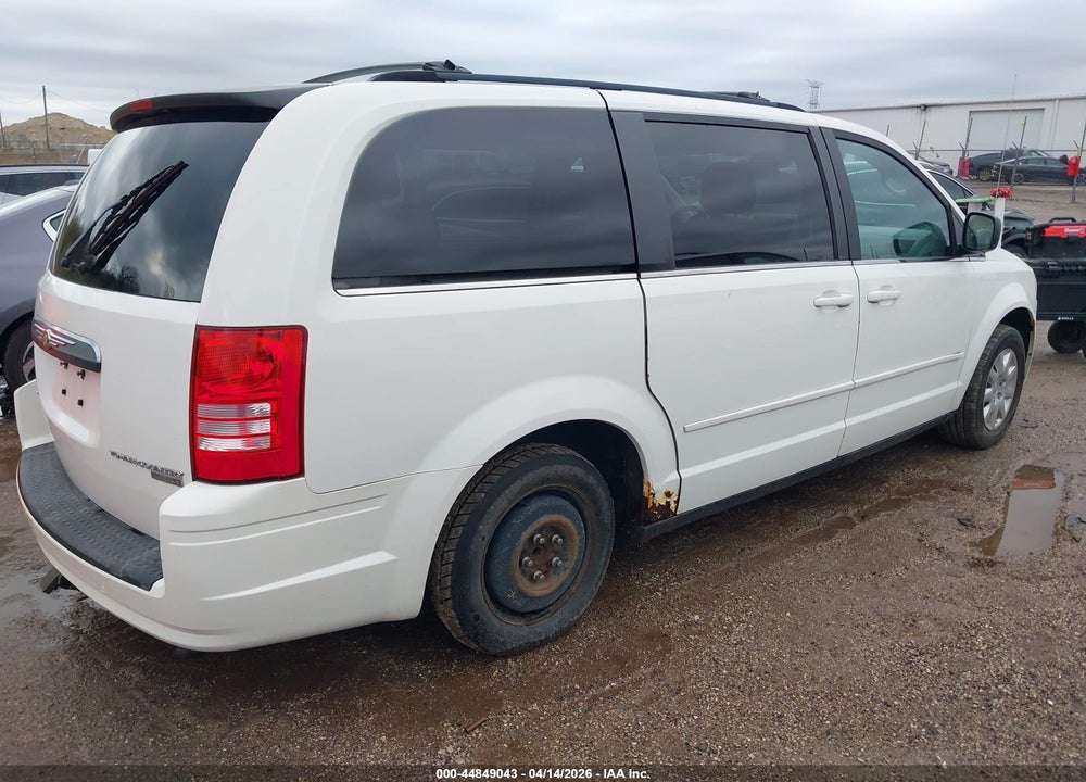 2010 CHRYSLER TOWN & COUNTRY LX VIN: 2A4RR4DE2AR309786