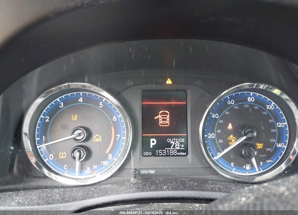 2019 TOYOTA COROLLA LE VIN: 5YFBURHEXKP884944