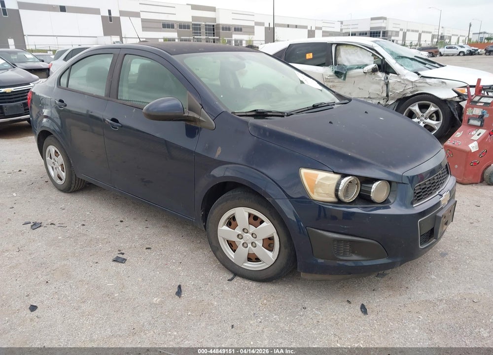 2015 CHEVROLET SONIC LS AUTO VIN: 1G1JA5SH8F4147887