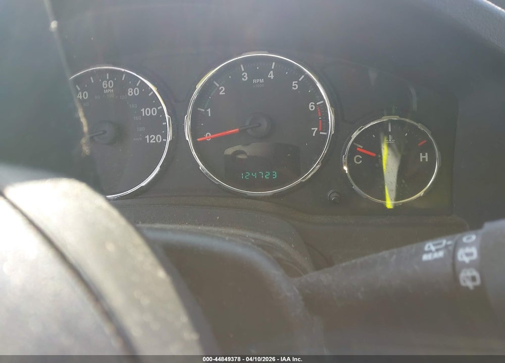 2011 JEEP LIBERTY SPORT VIN: 1J4PN2GK8BW560393