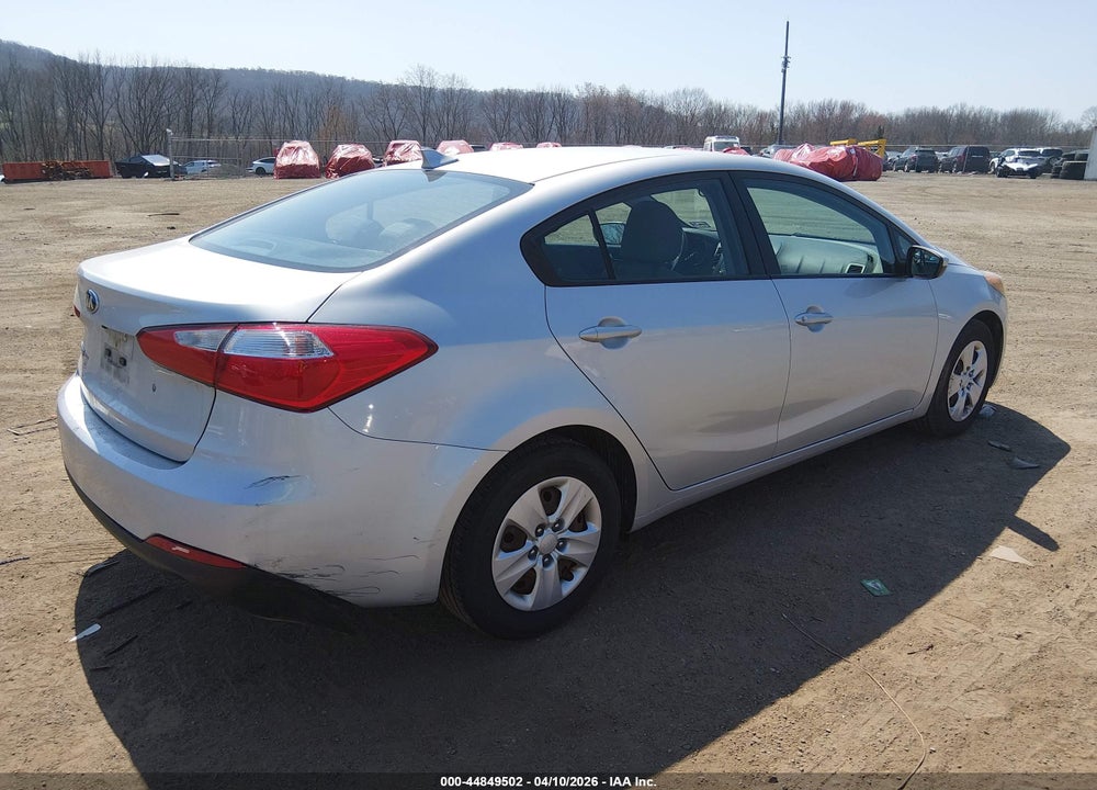 2015 KIA FORTE LX VIN: KNAFK4A61F5436363