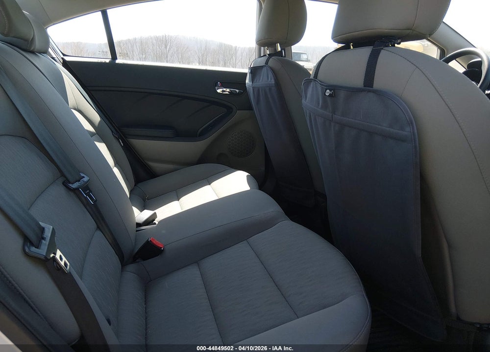 2015 KIA FORTE LX VIN: KNAFK4A61F5436363