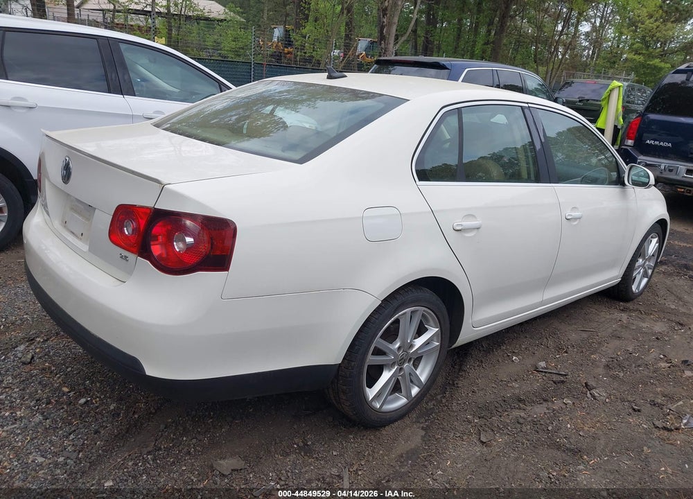 2008 VOLKSWAGEN JETTA SE/SEL VIN: 3VWRM71K88M090301