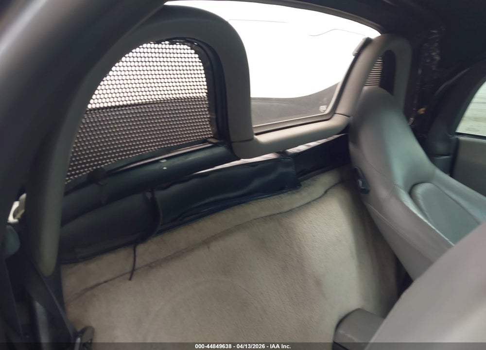 1997 PORSCHE BOXSTER VIN: WP0CA2988VS625739