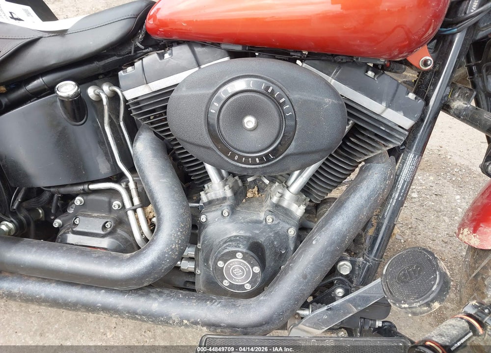 2011 HARLEY-DAVIDSON FLSTSB VIN: 1HD1JM51XBB043857