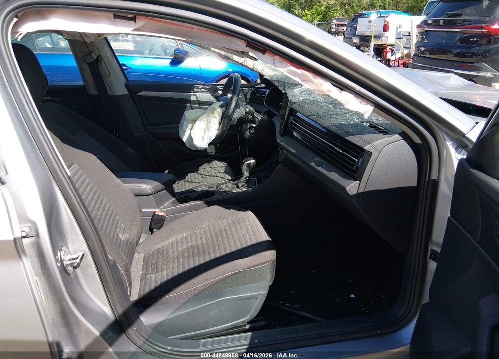 2025 VOLKSWAGEN JETTA 1.5T S VIN: 3VW5X7BU4SM004446