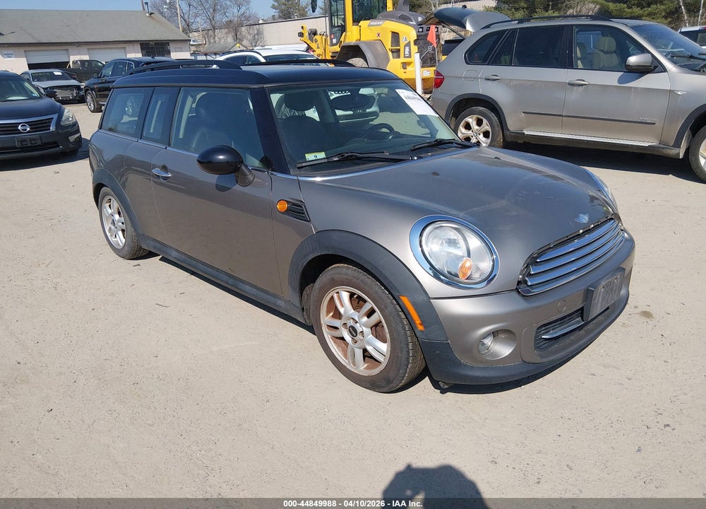 2012 MINI COOPER CLUBMAN VIN: WMWZF3C55CT489204