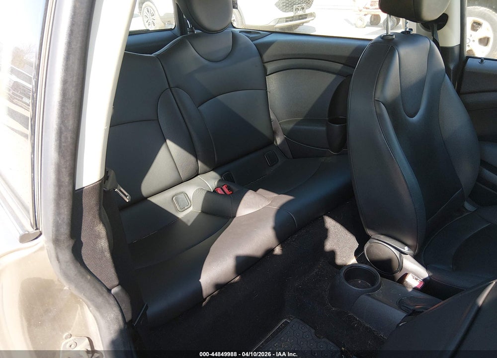 2012 MINI COOPER CLUBMAN VIN: WMWZF3C55CT489204