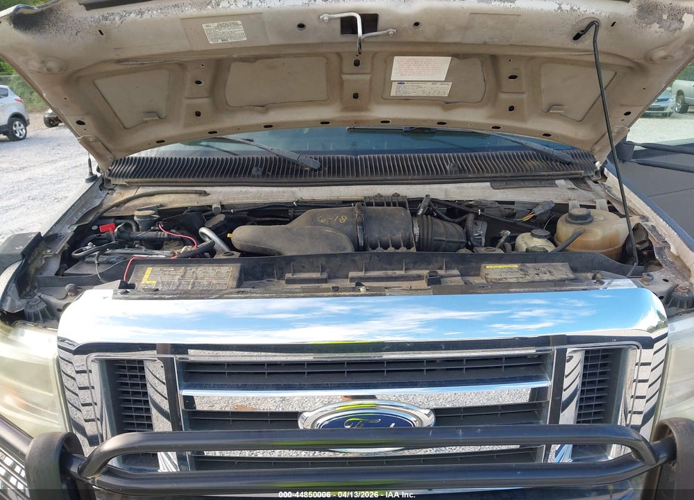 2009 FORD E-350 CUTAWAY VIN: 1FDEE35L09DA42018