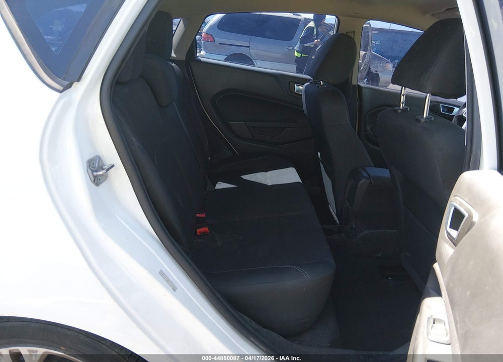 2015 FORD FIESTA SE VIN: 3FADP4EJ1FM214299