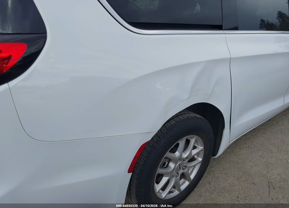 2024 CHRYSLER PACIFICA TOURING VIN: 2C4RC1FG0RR145695