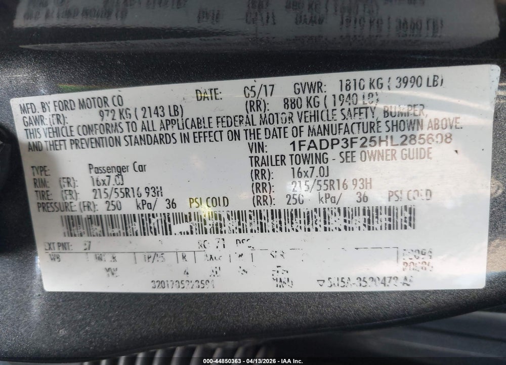 2017 FORD FOCUS SE VIN: 1FADP3F25HL285608