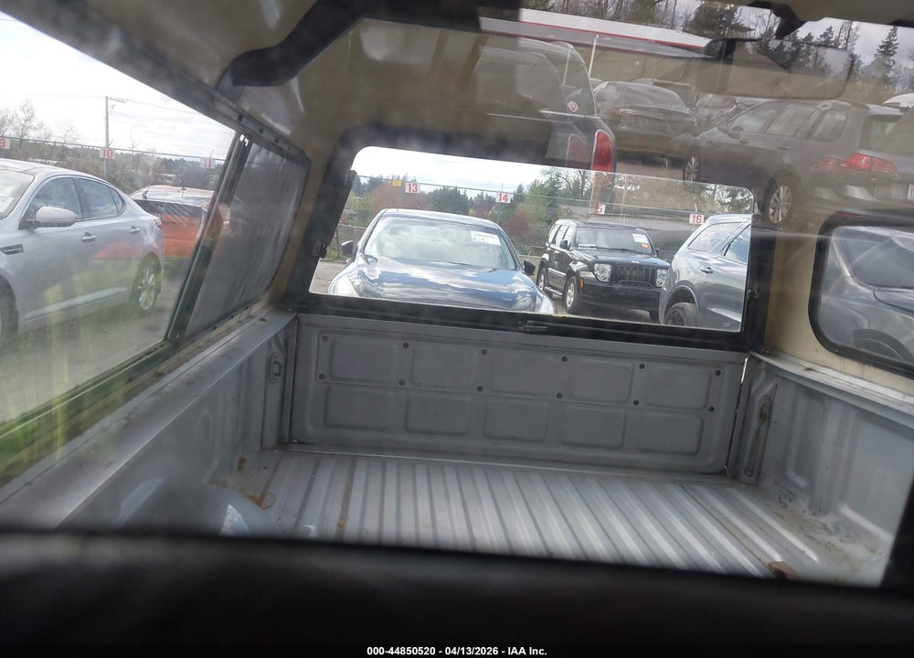 1989 TOYOTA PICKUP 1/2 TON SHORT WHEELBASE VIN: JT4RN81R2K0008124