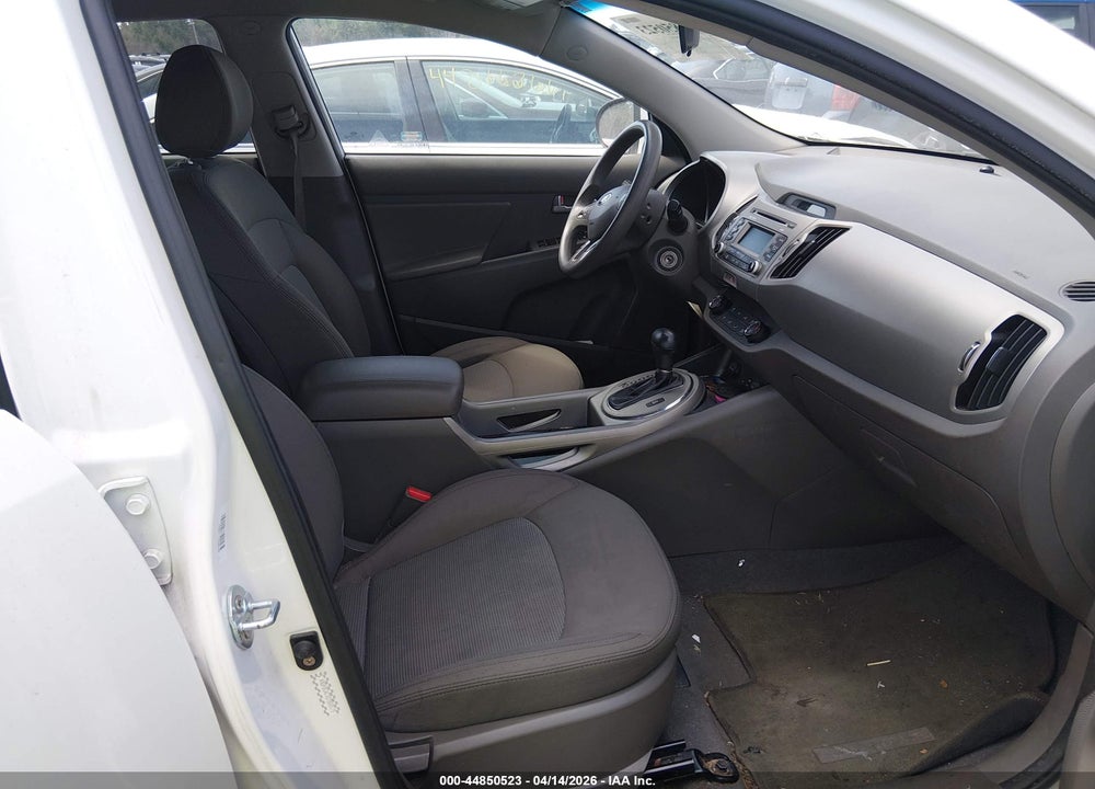 2016 KIA SPORTAGE LX VIN: KNDPBCACXG7880175