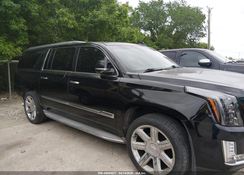 2015 CADILLAC ESCALADE ESV VIN: 1GYS3SKJ7FR598328