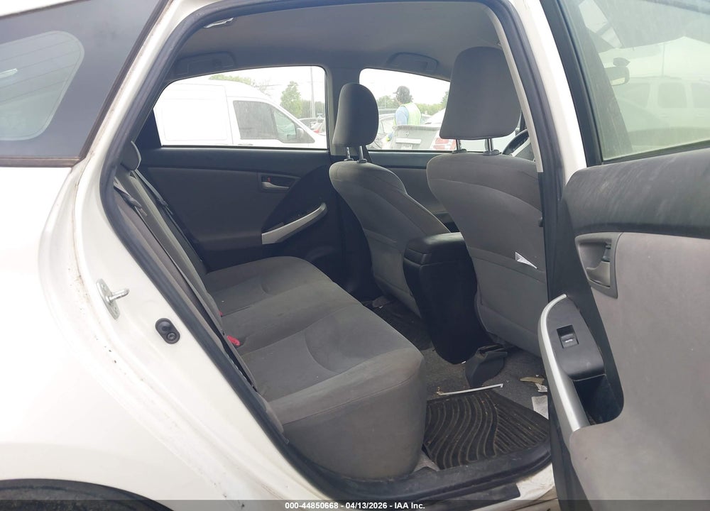 2013 TOYOTA PRIUS PLUG-IN VIN: JTDKN3DP3D3041584