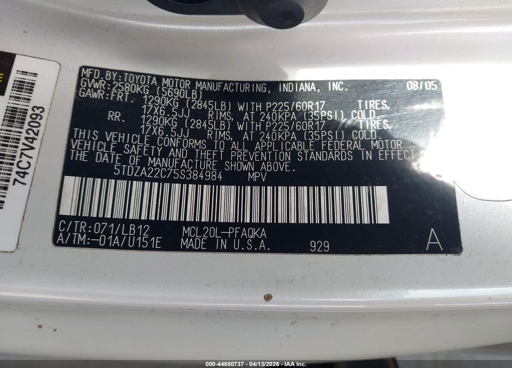 2005 TOYOTA SIENNA XLE LIMITED VIN: 5TDZA22C75S384984