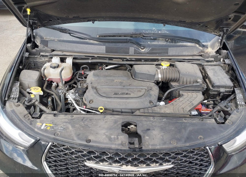 2023 CHRYSLER PACIFICA TOURING L VIN: 2C4RC1BG8PR631948
