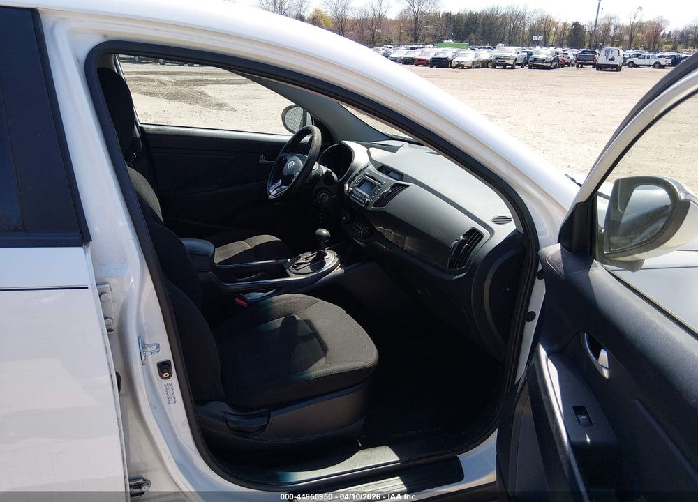 2011 KIA SPORTAGE LX VIN: KNDPB3A20B7063572