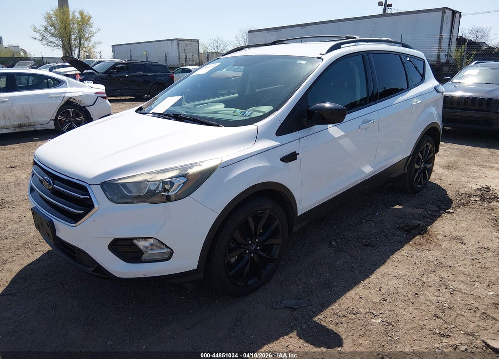 2017 FORD ESCAPE SE VIN: 1FMCU9GD1HUC21301