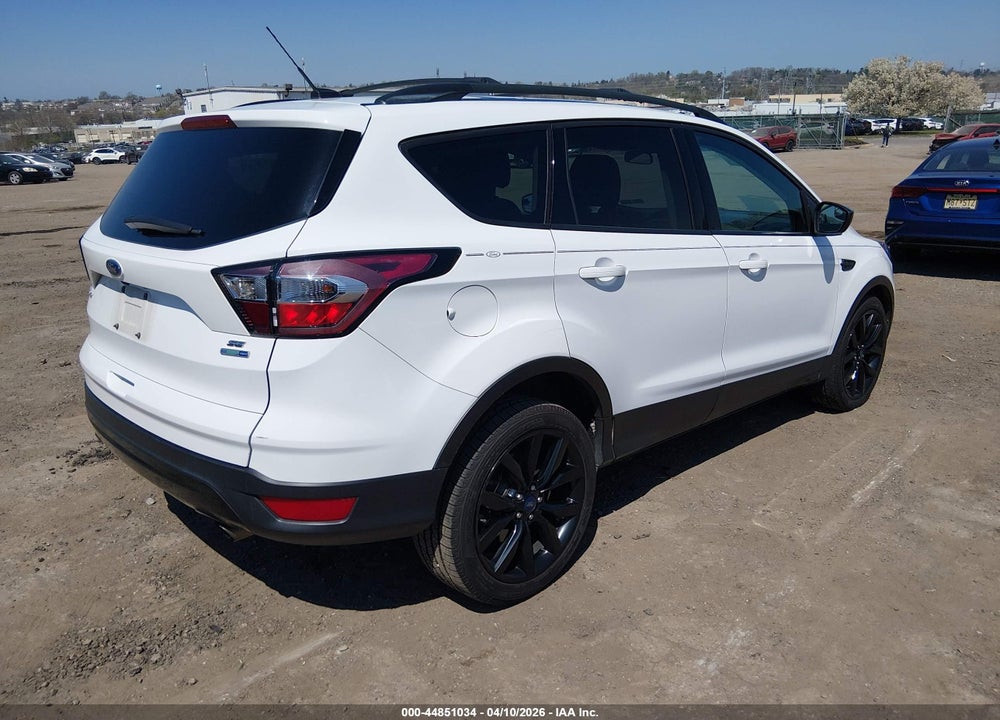 2017 FORD ESCAPE SE VIN: 1FMCU9GD1HUC21301