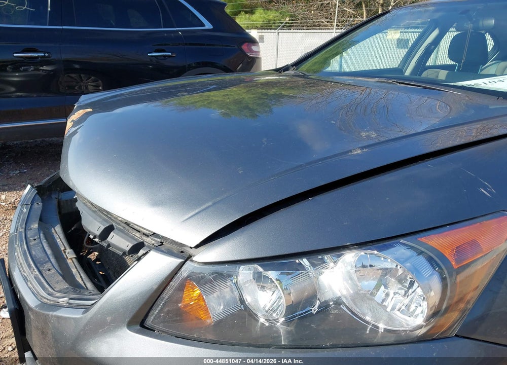 2012 HONDA ACCORD 2.4 LX VIN: 1HGCP2F37CA052845