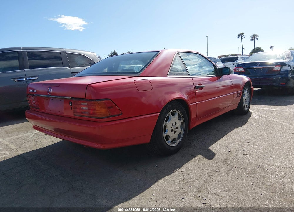 1992 MERCEDES-BENZ 500 SL VIN: WDBFA66E4NF043935