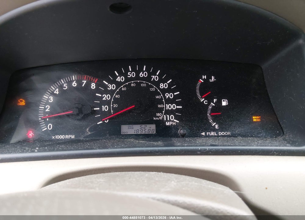 2005 TOYOTA COROLLA LE VIN: 2T1BR30E05C369823