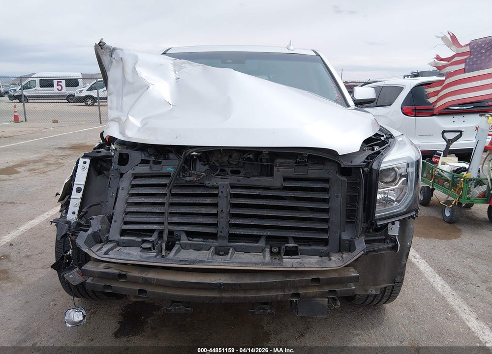 2019 GMC YUKON DENALI VIN: 1GKS2CKJ3KR338067