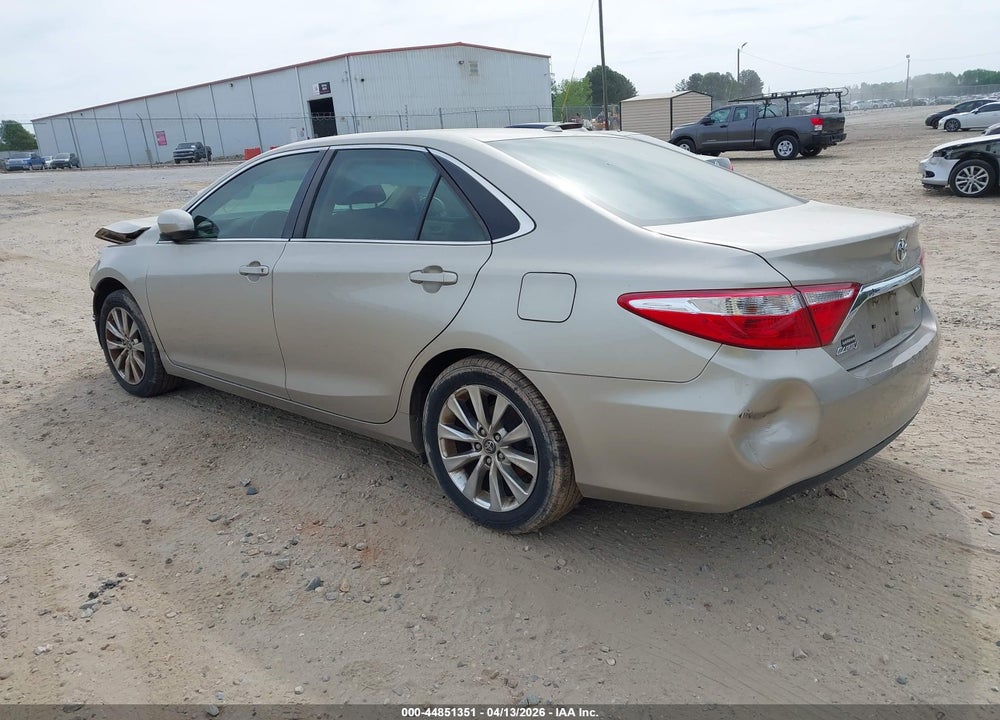 2015 TOYOTA CAMRY XLE VIN: 4T1BF1FK9FU047904