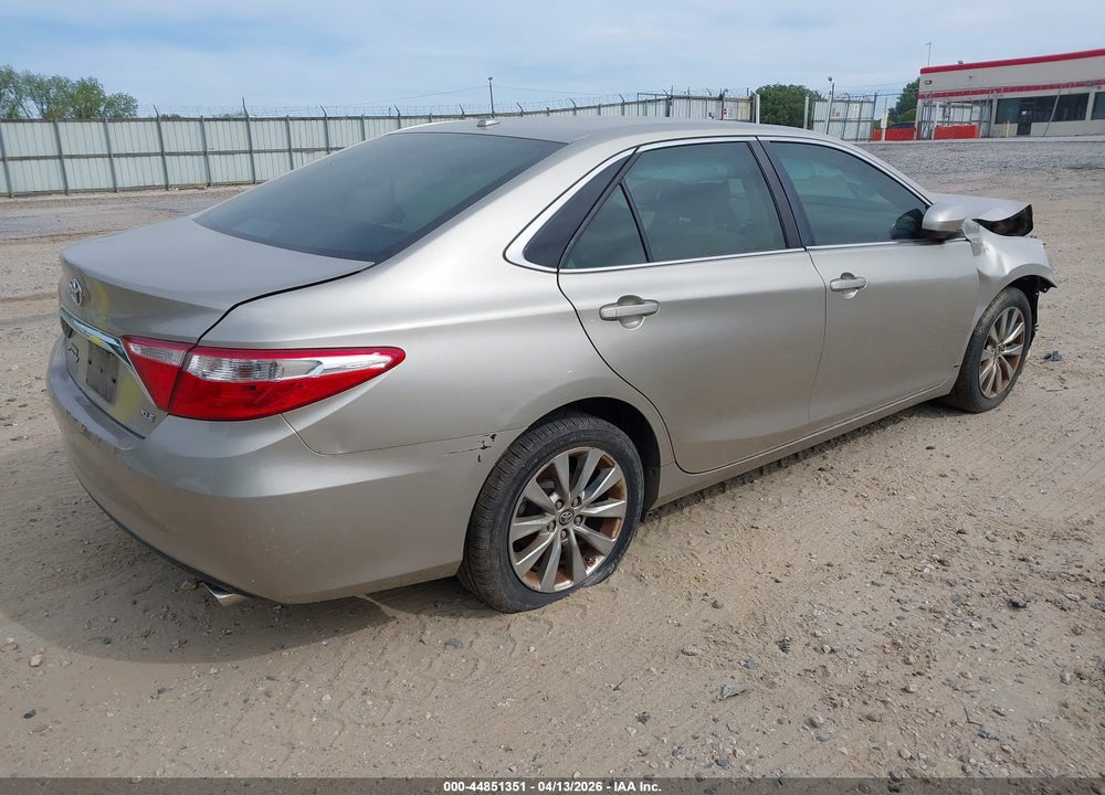 2015 TOYOTA CAMRY XLE VIN: 4T1BF1FK9FU047904