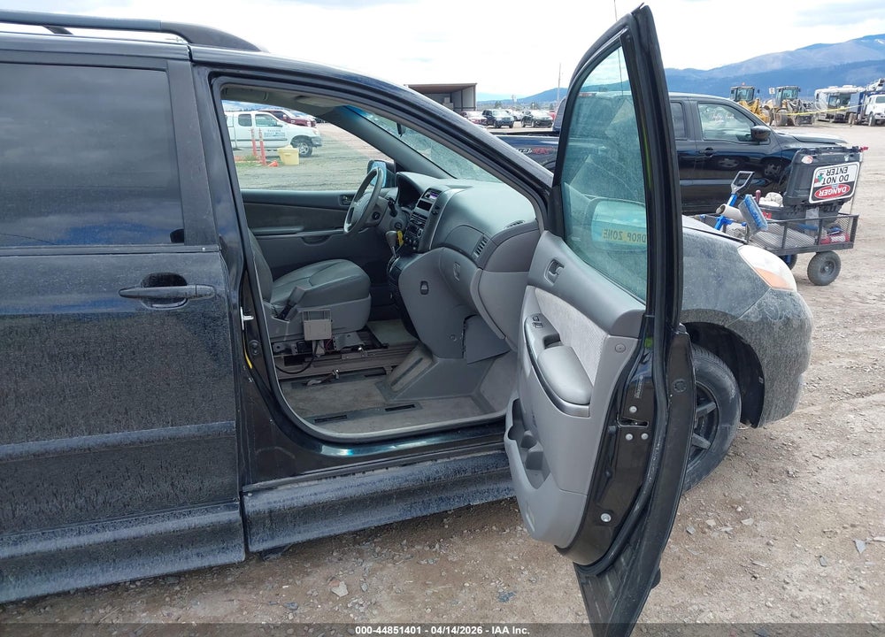 2008 TOYOTA SIENNA LE VIN: 5TDZK23C58S168499