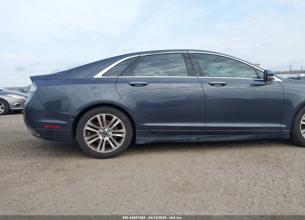 2013 LINCOLN MKZ VIN: 3LN6L2GK8DR812734