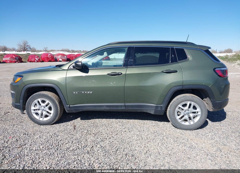 2019 JEEP COMPASS SPORT 4X4 VIN: 3C4NJDAB1KT619996