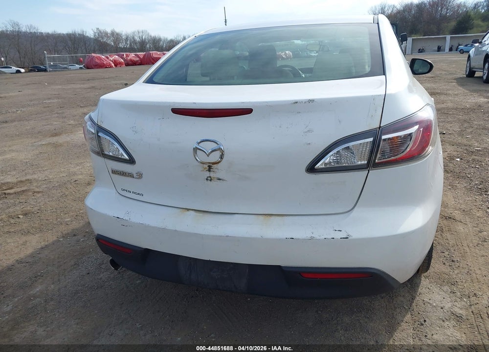 2010 MAZDA 3 I TOURING VIN: JM1BL1SG8A1157156