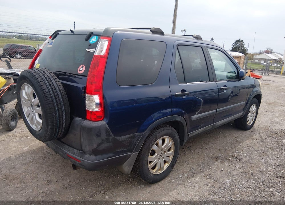 2005 HONDA CR-V EX VIN: SHSRD78815U334831
