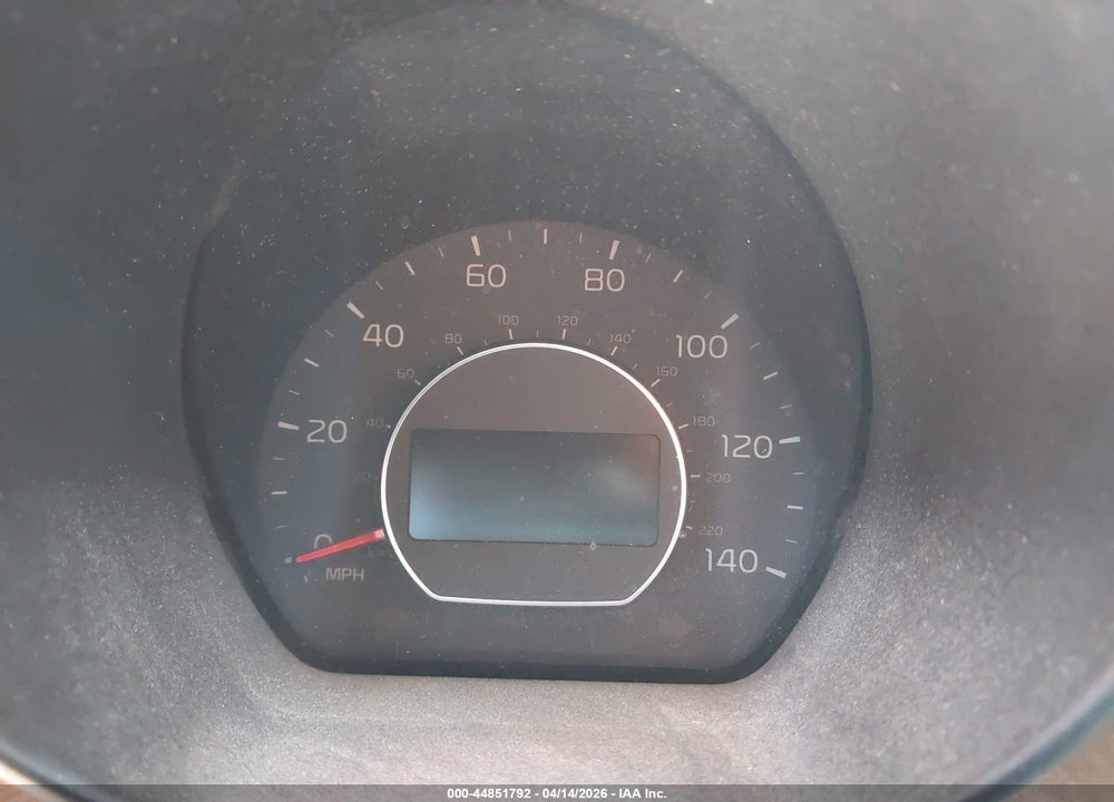 2014 KIA SOUL + VIN: KNDJP3A52E7708020