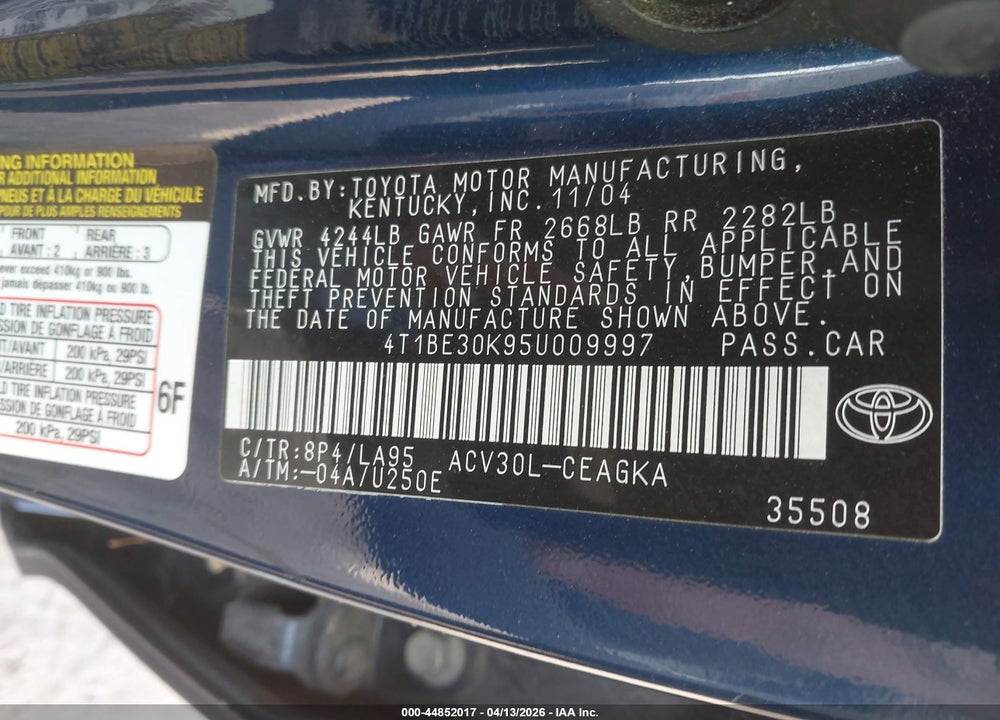 2005 TOYOTA CAMRY XLE VIN: 4T1BE30K95U009997